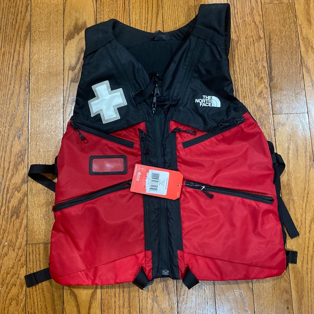 The north face utility powder ski gore Tex vest